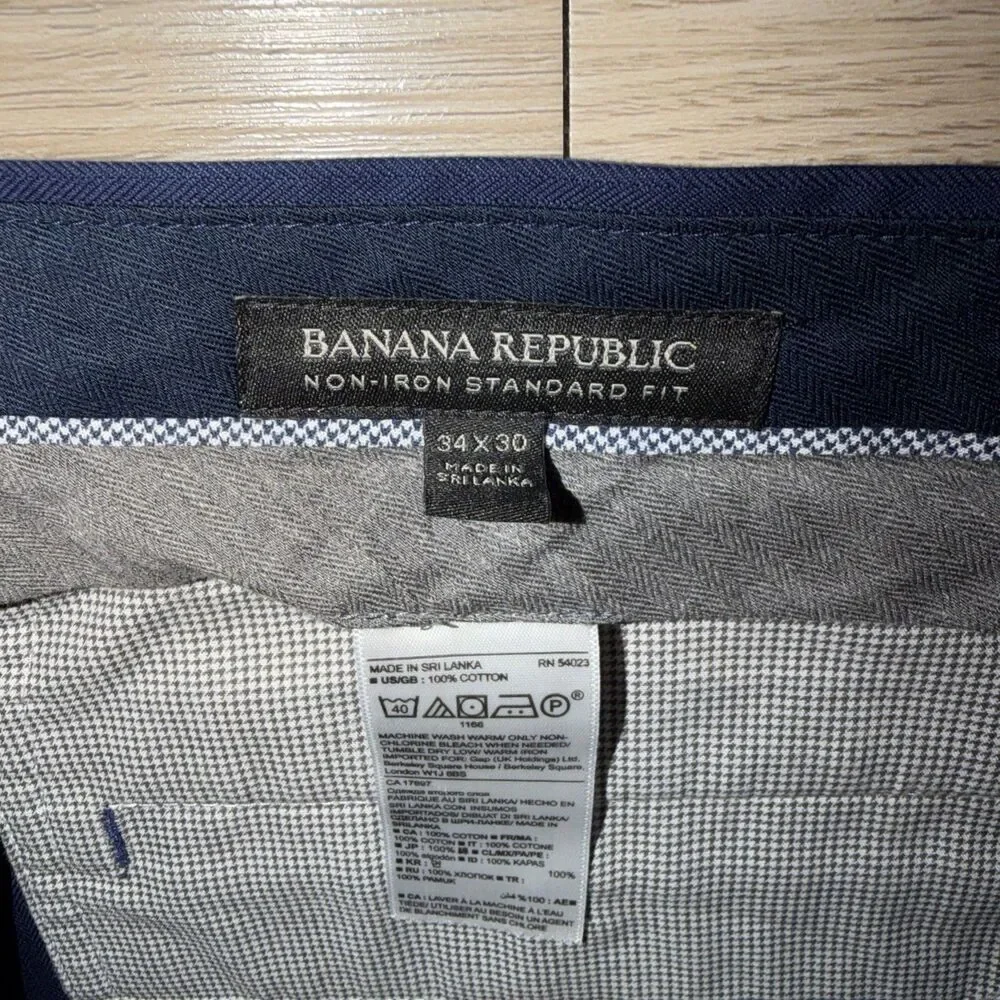 Banana Republic Pants Mens 34x30 Navy Blue Non-Iron Standard Fit Cotton Chinos